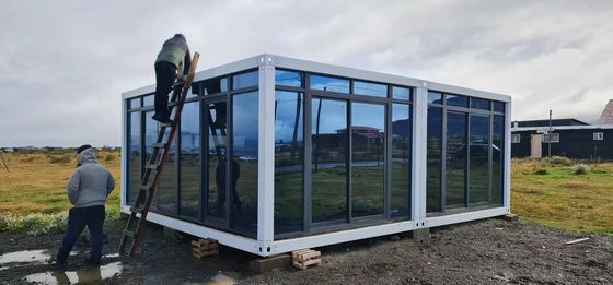 คุณภาพสูง โลหะ ผนังคลุม แผ่นแซนด์วิช Prefabricated บ้าน Prefab Bolts บ้านเรือน