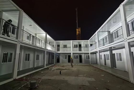 โมดูลเรือน Prefab บ้านเล็ก Prefab 2 ห้องนอนพร้อมห้องน้ําและเฟอร์นิเจอร์พร้อมที่จะใช้ชีวิตใน